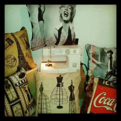 Cojines, mugs, gorras, delantales, fundas para almuhada y mucho mas. Contacto Whatsapp +57 3112135927 Weaving Dreams Diseños personalizados